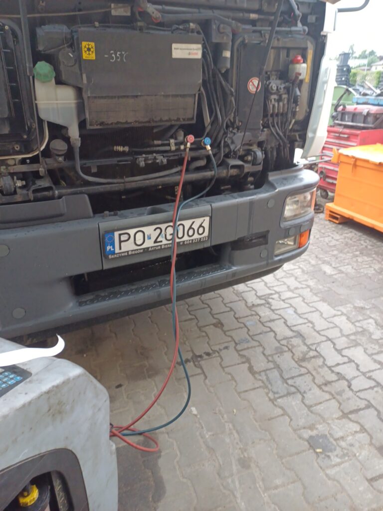 948d6d2f-f693-4934-a116-f29d22ed6d6f