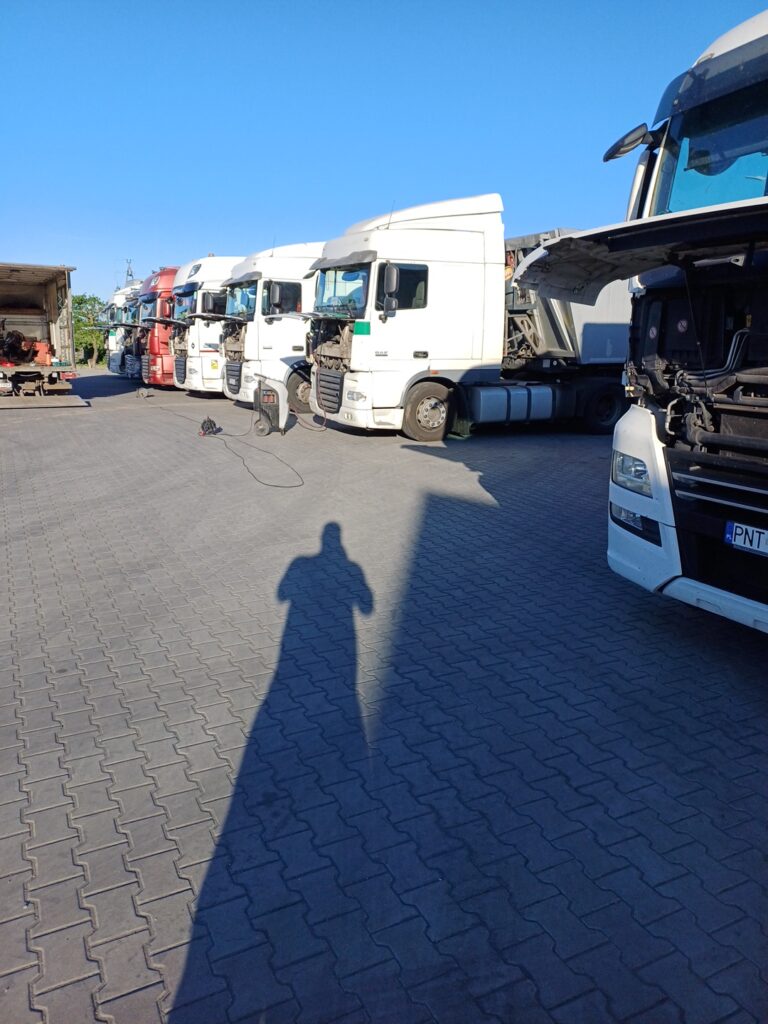 IMG_20240512_184317_01